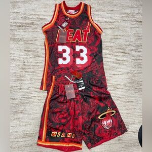NWT Miami Heat Mitchell & Ness Jersey Set Year of the Tiger